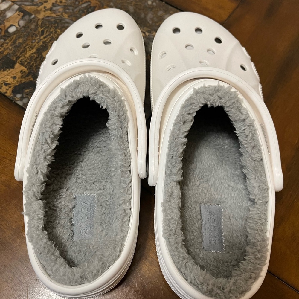 CROCS Unisex Lined Clog Slippers 10M 12W New